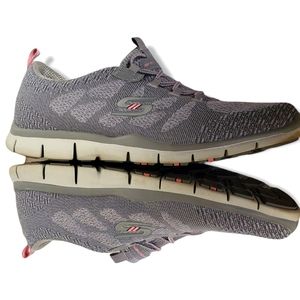 Skechers Air Cooled Memory Foam Comfy Slip-On Sneakers in Grey Sz 7.5